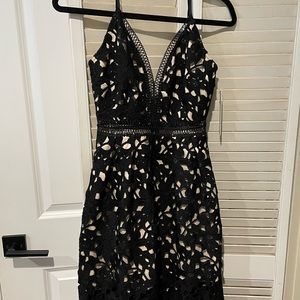 AQUA lace dress size SMALL